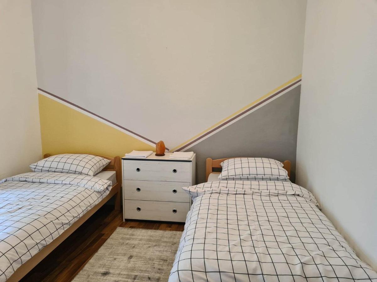 Stan Mostar-Mostovi Екстер'єр фото